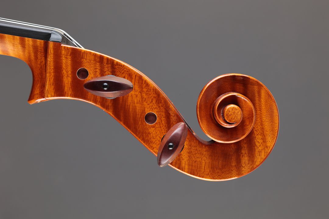 Leonhardt Rainer W. - Mittenwald Anno 2026 - bright light - C-445